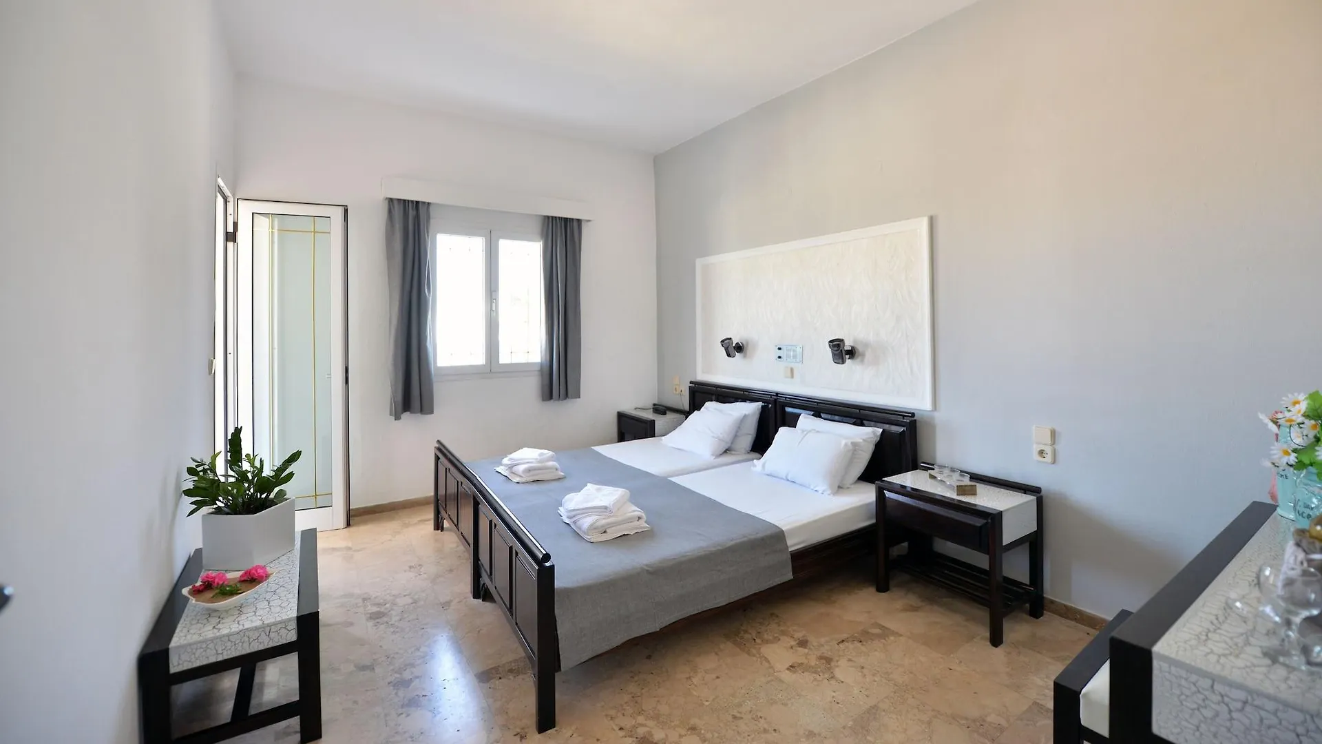 Aparthotel Hotel Anna Apartments Kokkini Hani
