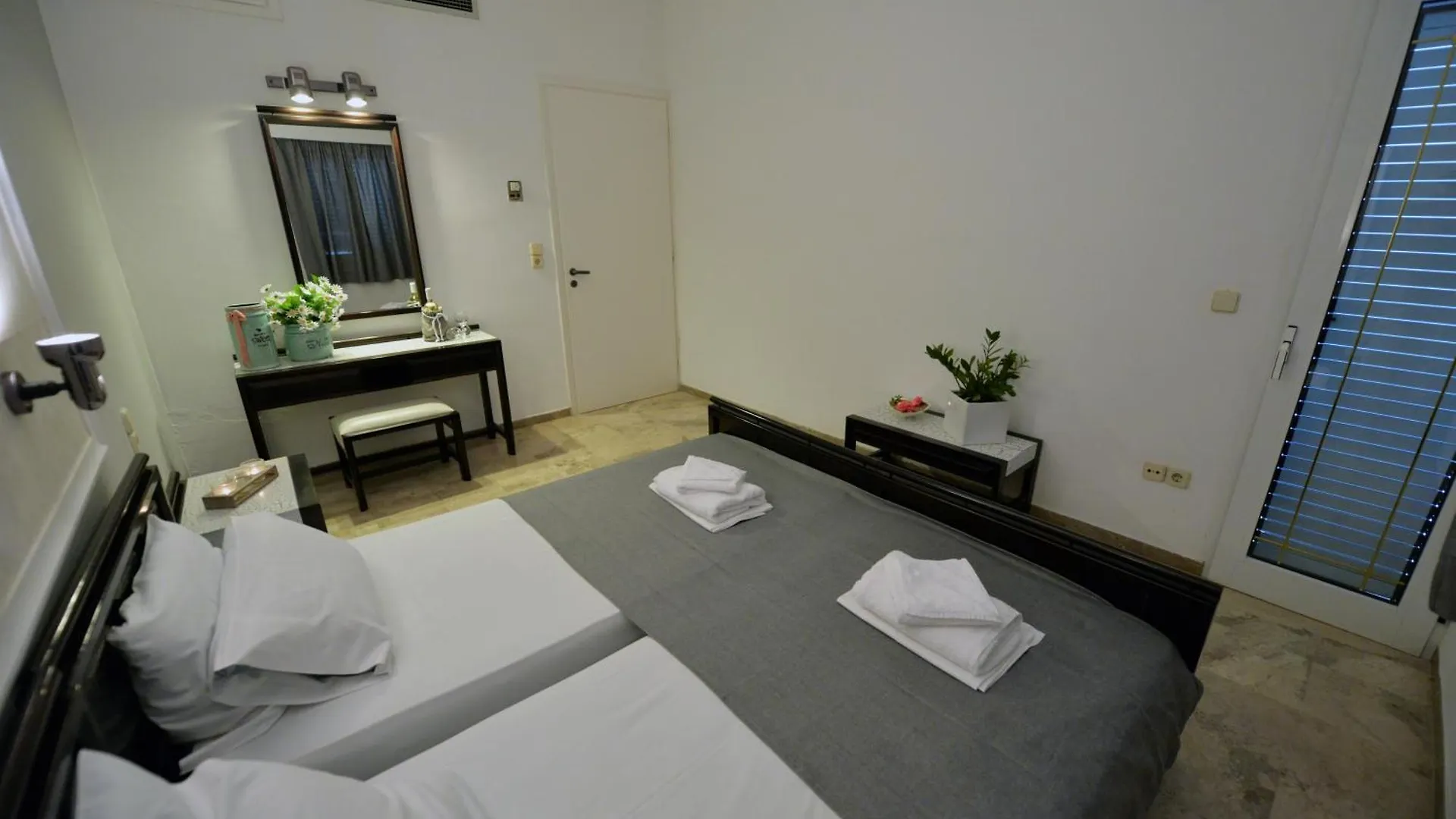 Hotel Anna Apartments Kokkini Hani Řecko